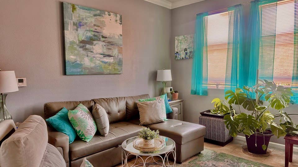 Looking for Roommate in Ft Laud
