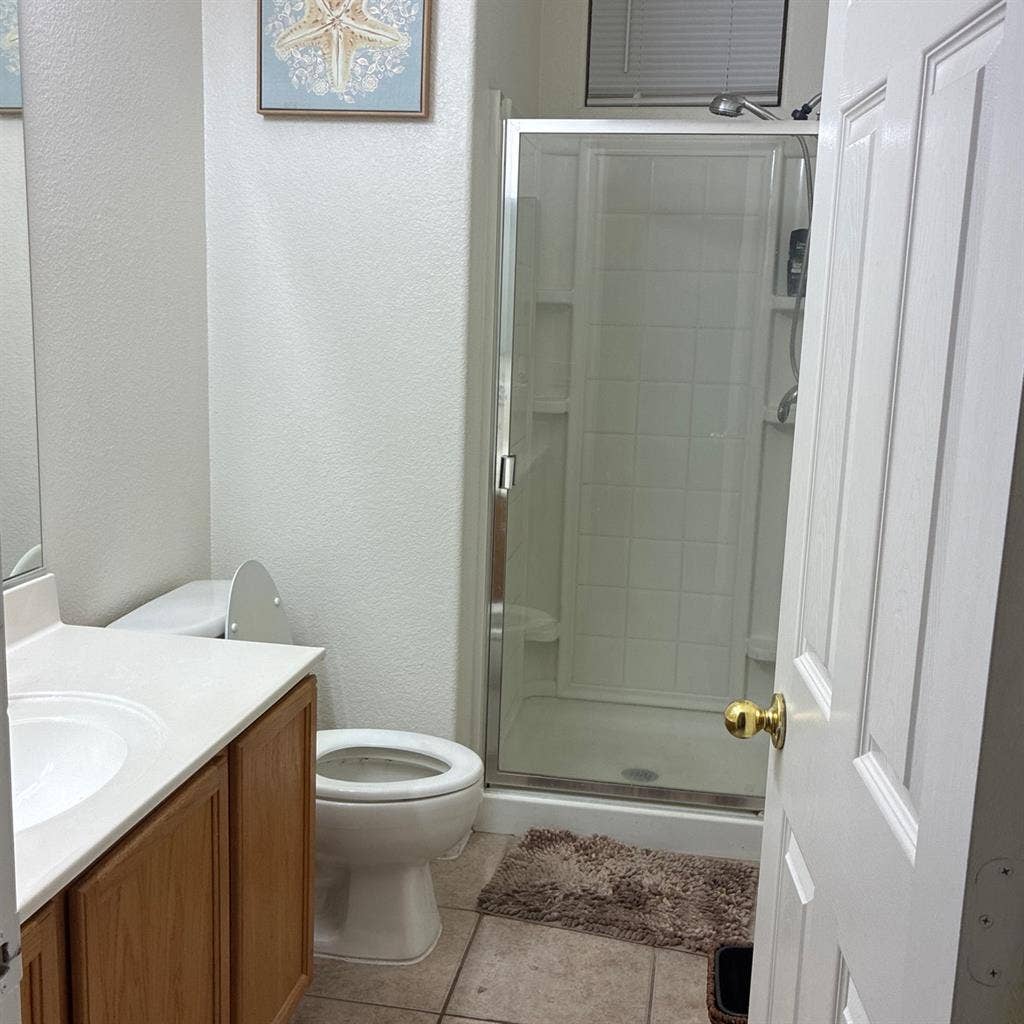 private room w/bath
