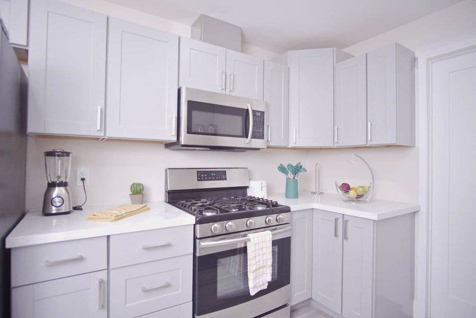 PRIVATE FURNISHED ROOM – $950/MONTH