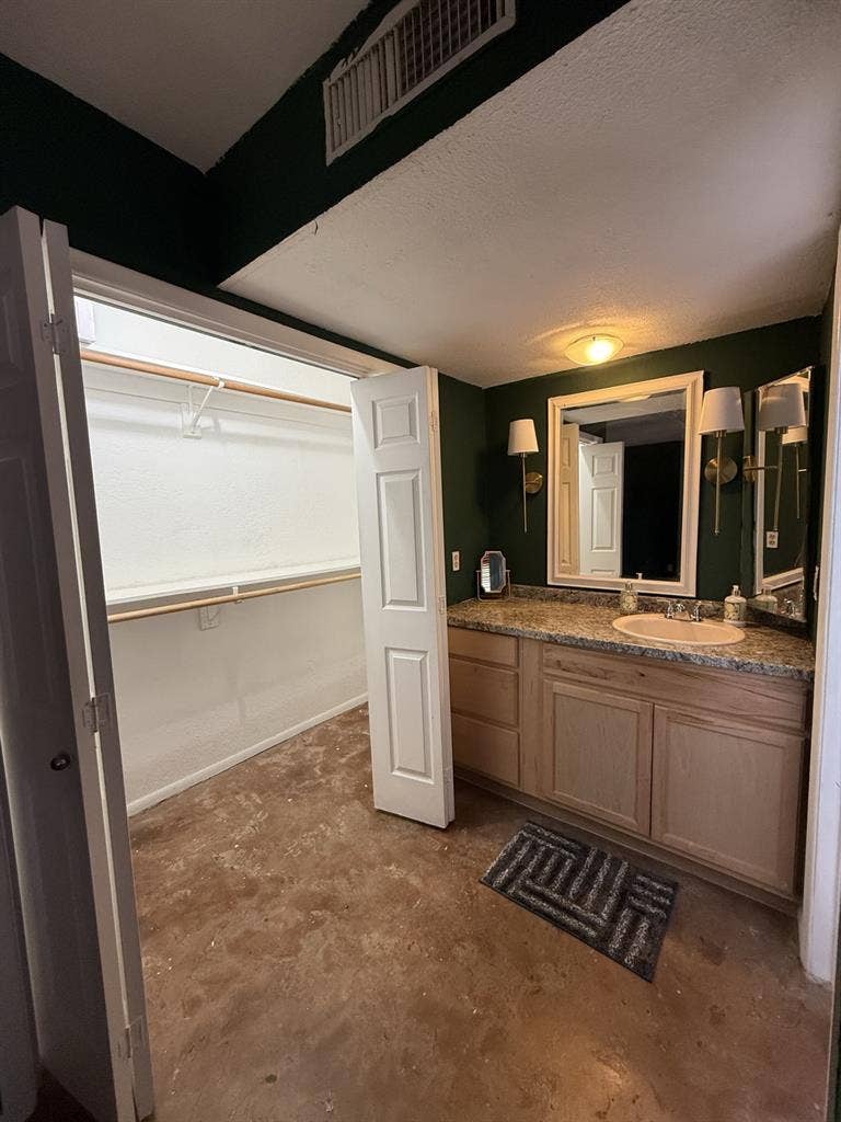 Master Bedroom in South Mountain