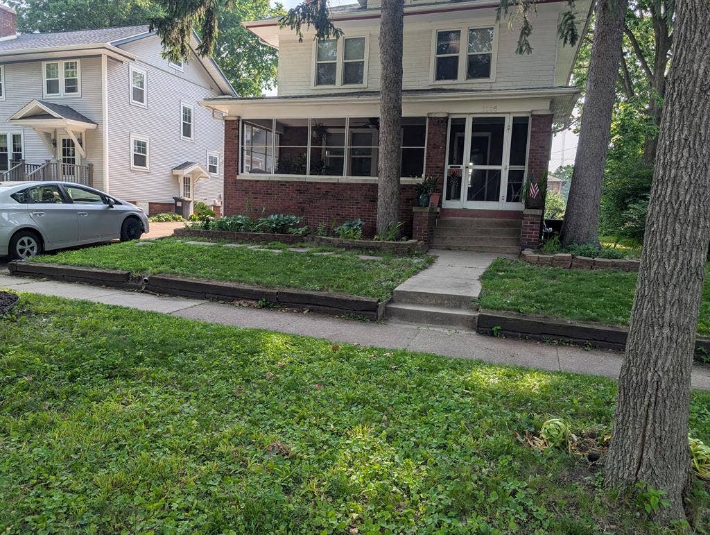 Large house in great neighborhood