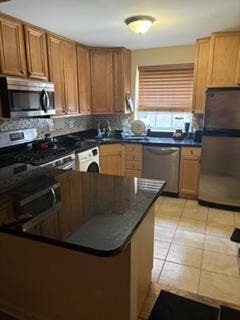EVANSTON room for rent