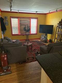 EVANSTON room for rent