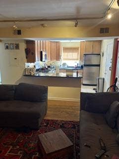 EVANSTON room for rent