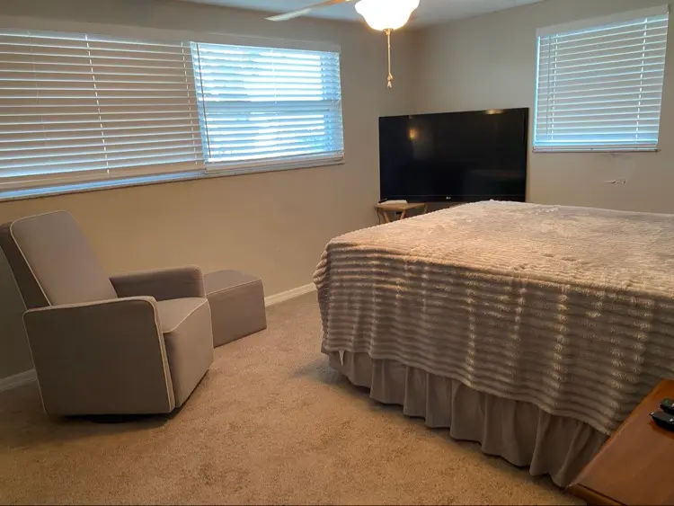 Fully furnished private room