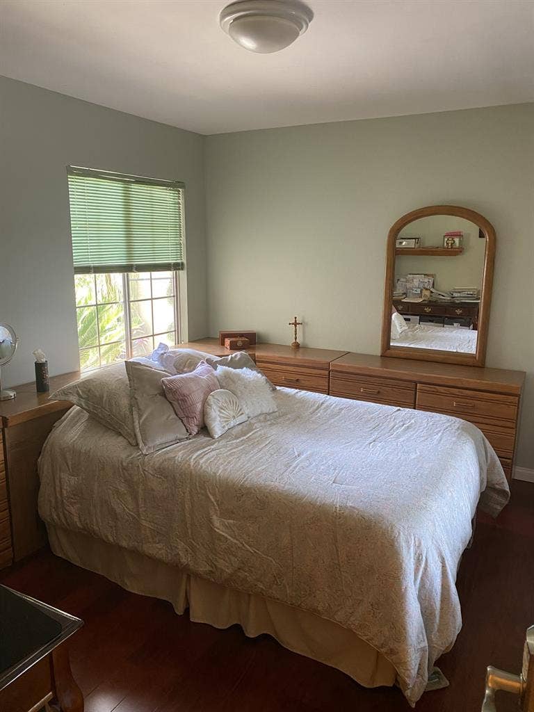 A room with a private bath for rent