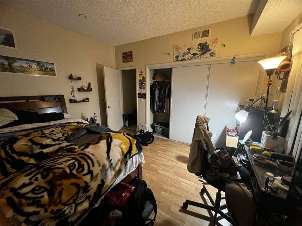 Room For Rent | SouthBay Apartment