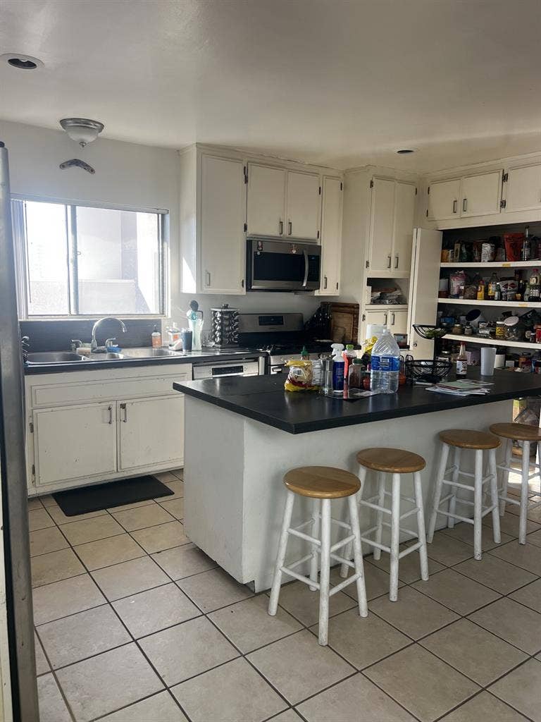 Room For Rent | SouthBay Apartment