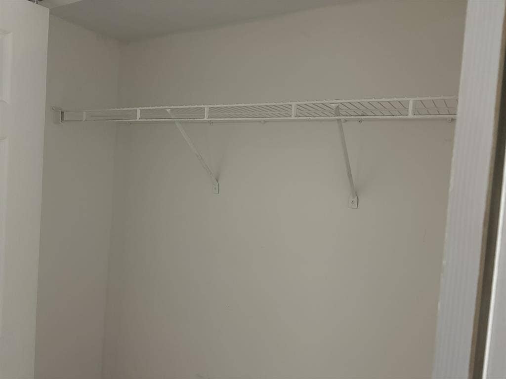 Master Suite-Bath/Storage/Laundry