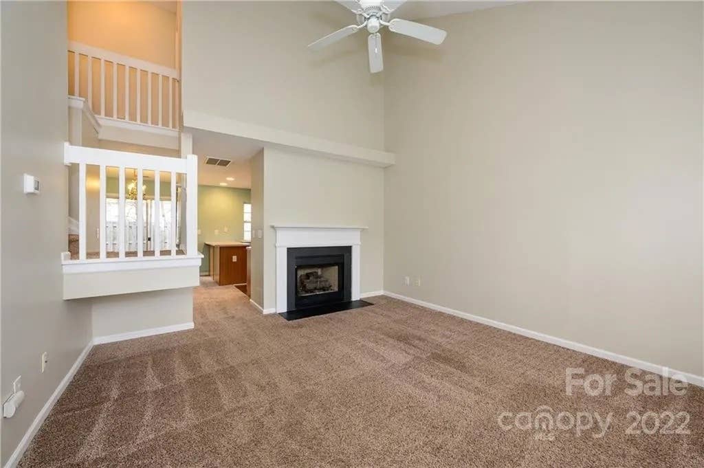 Large Bedroom - Shared Bath/Laundry
