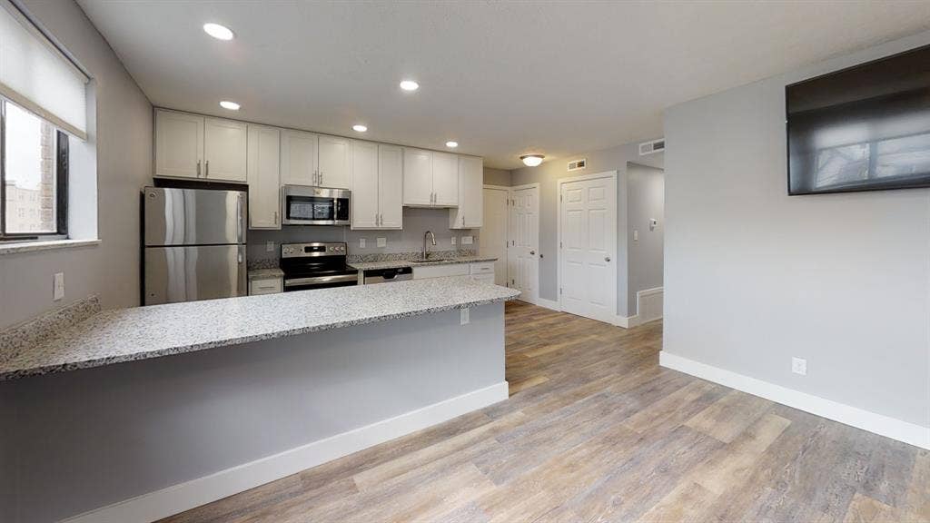 Renovated 2BR/2BA Near OSU