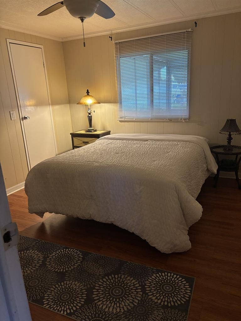 Room an private bath
