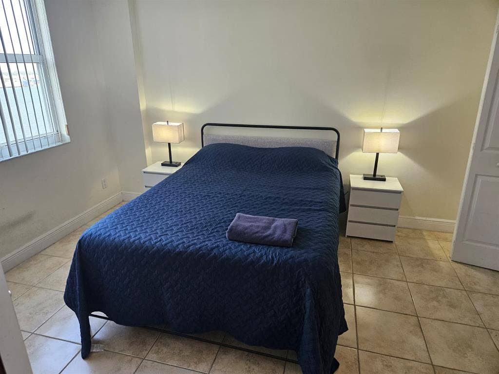 Luxury Private Room & Bathroom