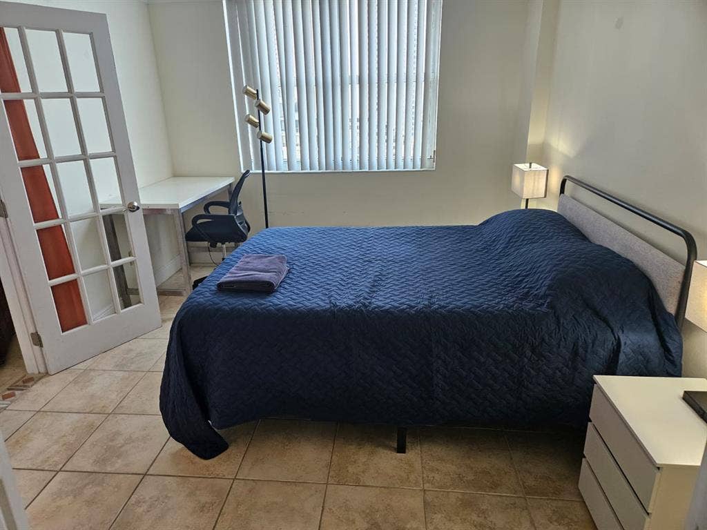 Luxury Private Room & Bathroom