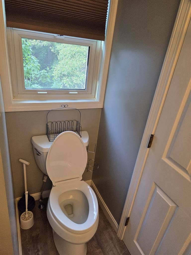 Private room and private bathroom