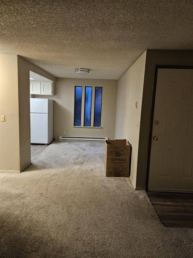 Spacious room for rent