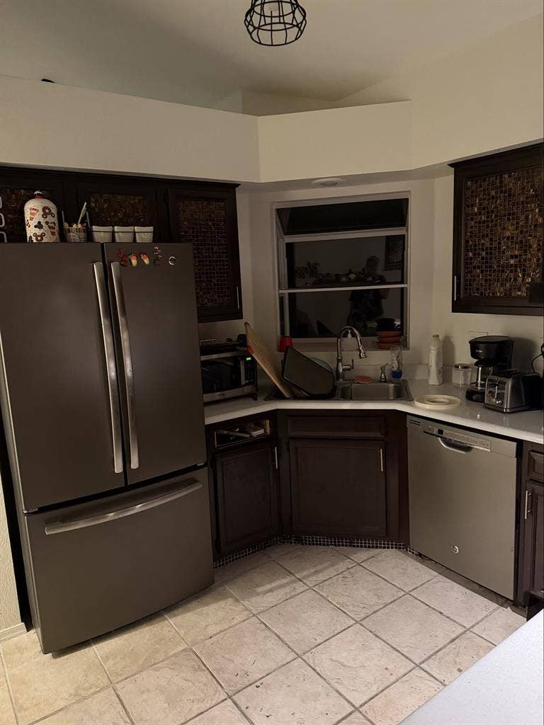 Furnished room for rent