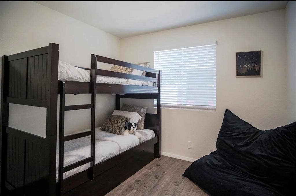 Furnished room for rent
