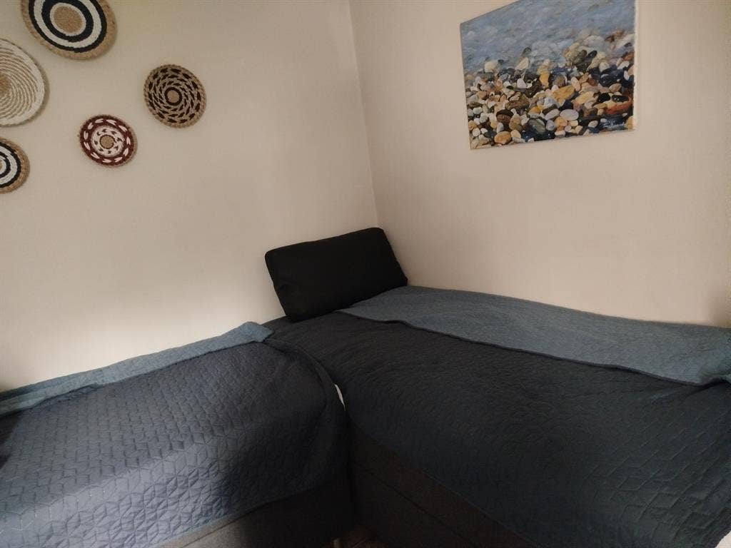 Private room - bathroom - September