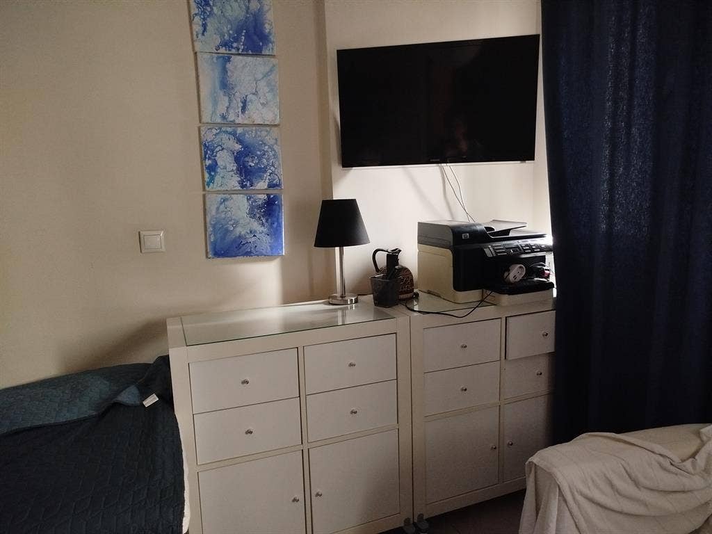 Private room & bathroom