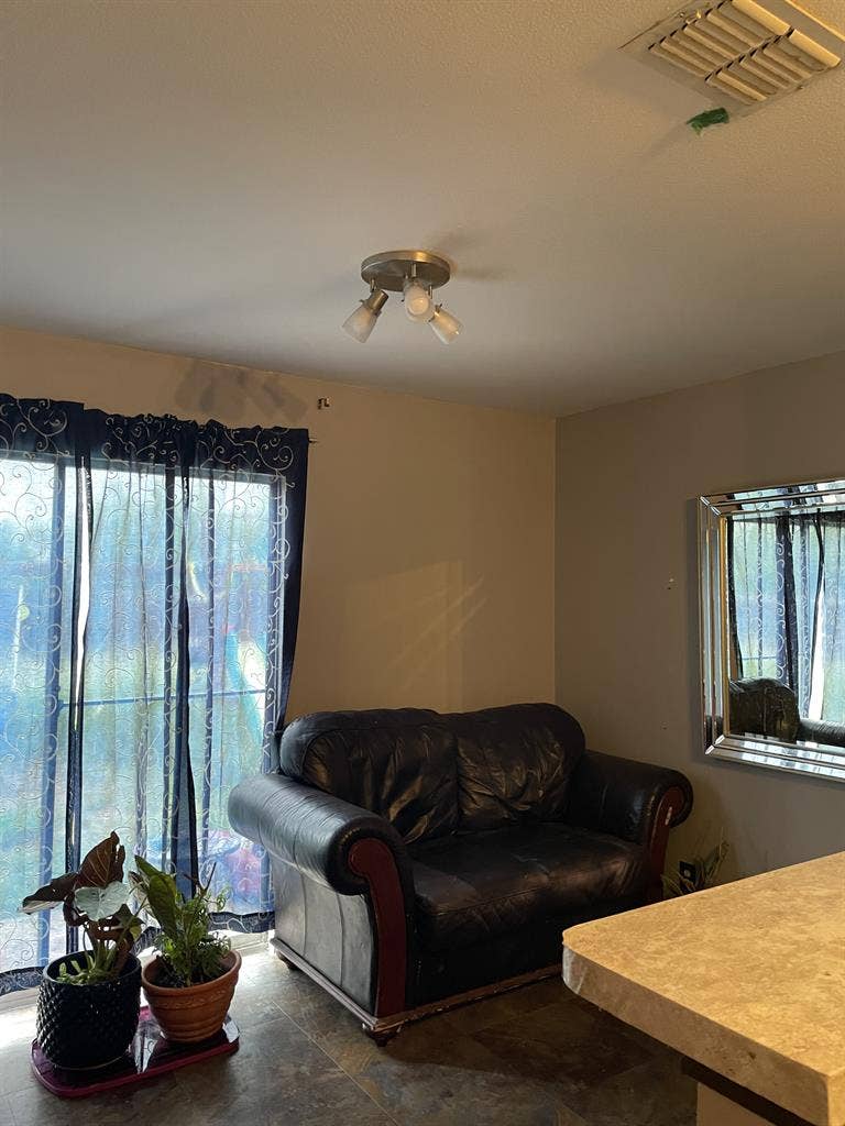 Affordable Rooms Old Brookside