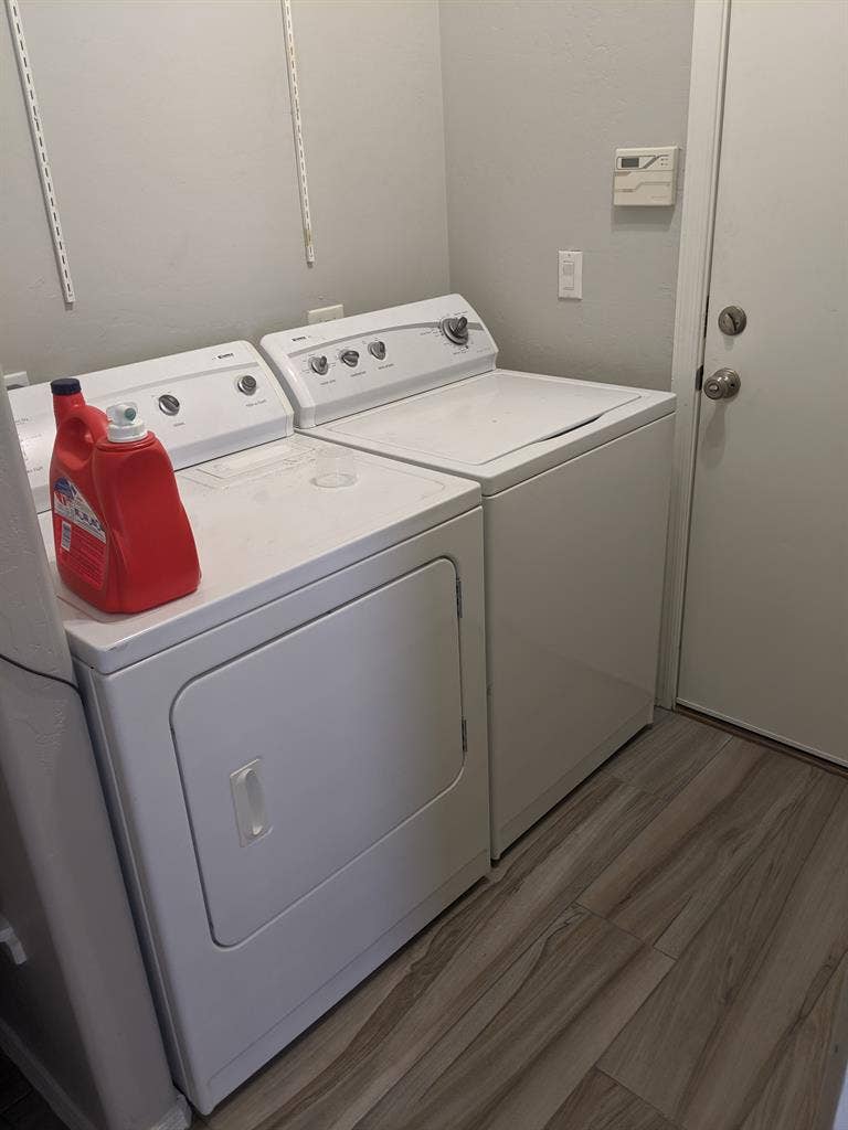 Looking for a chill roommate