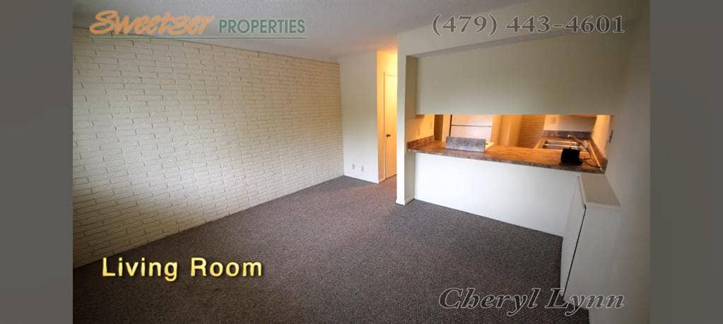 Urgent roommate needed from June