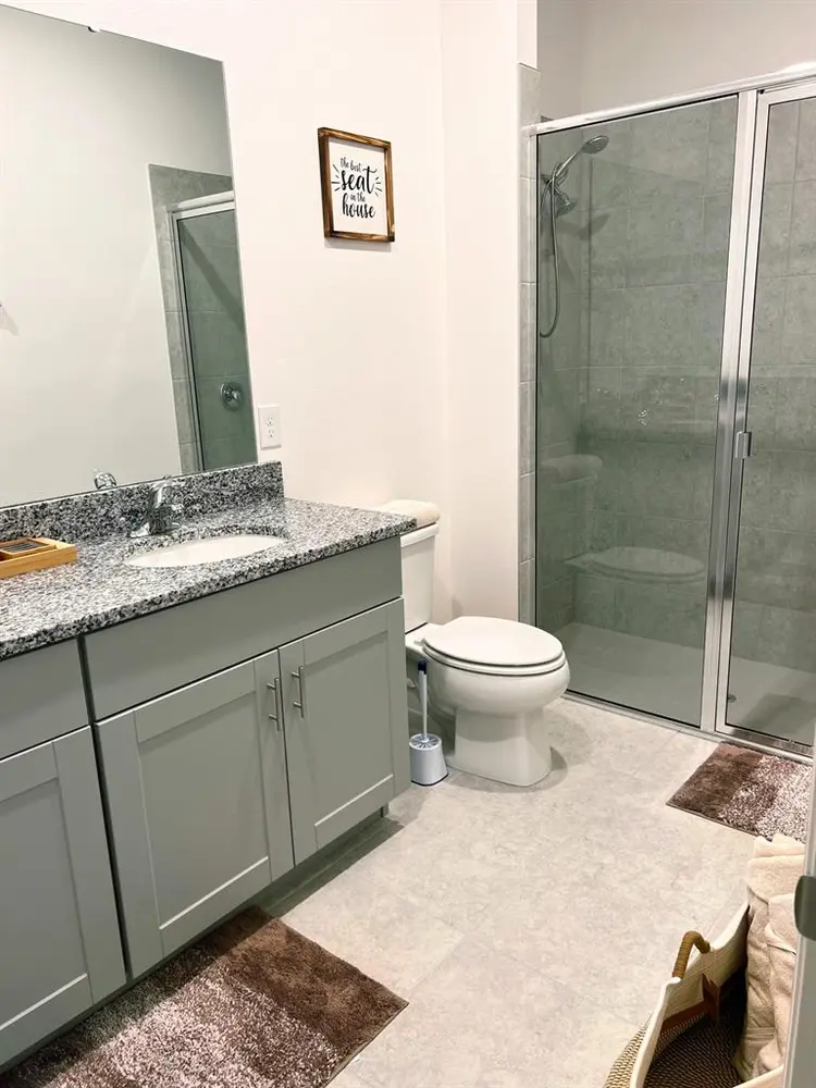 Private Room- Utilities Included