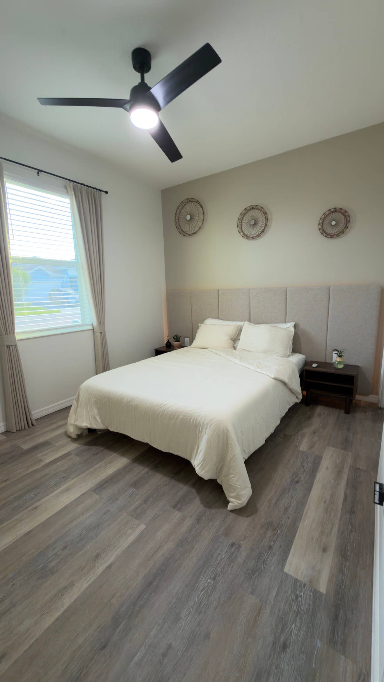 Private Room- Everything Included