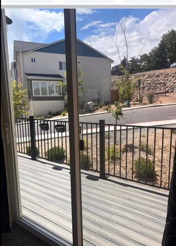Private Room $799 available!