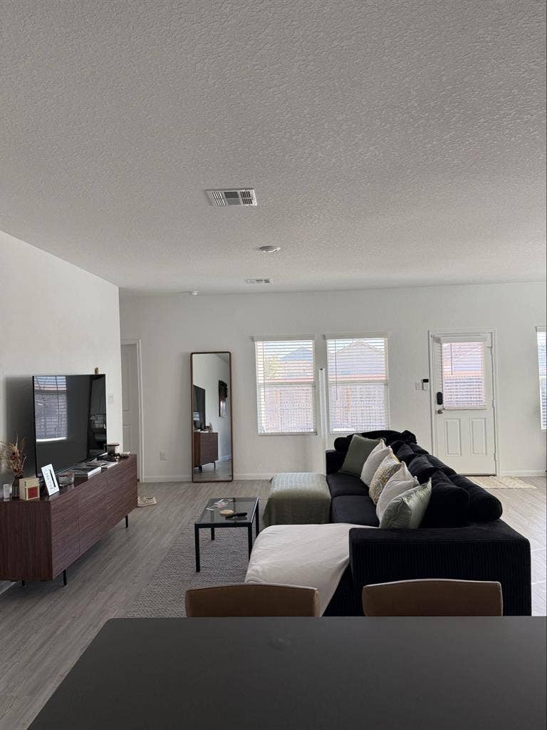 Roommate Wanted