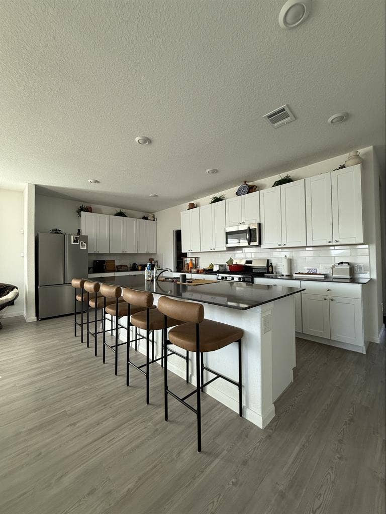 Roommate Wanted