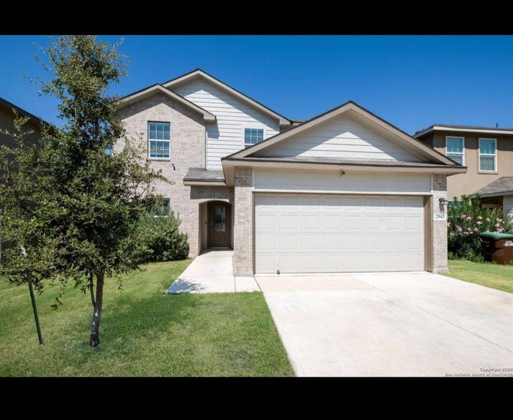 Looking for a roommate