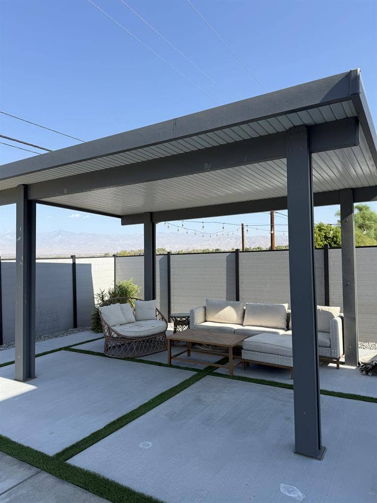 Room for rent with Private Bathroom