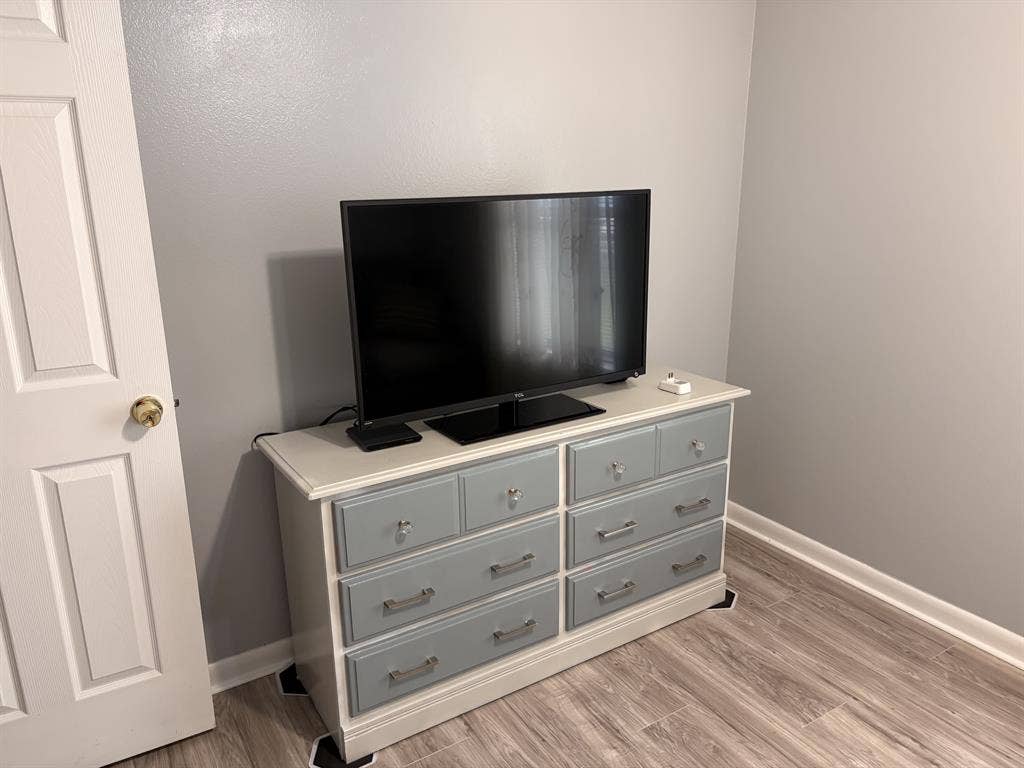 clean and quiet