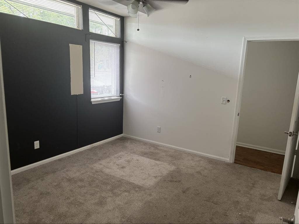 ROOM for RENT 2br/2ba APARTMENT