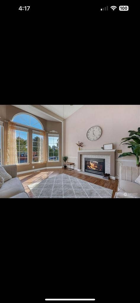 Private room for rent Smokey Point