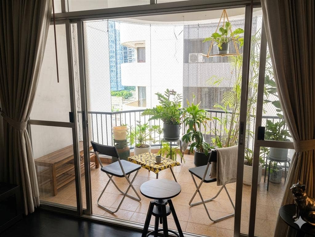 3 Beds 3 Baths Condo in PHROM PHONG