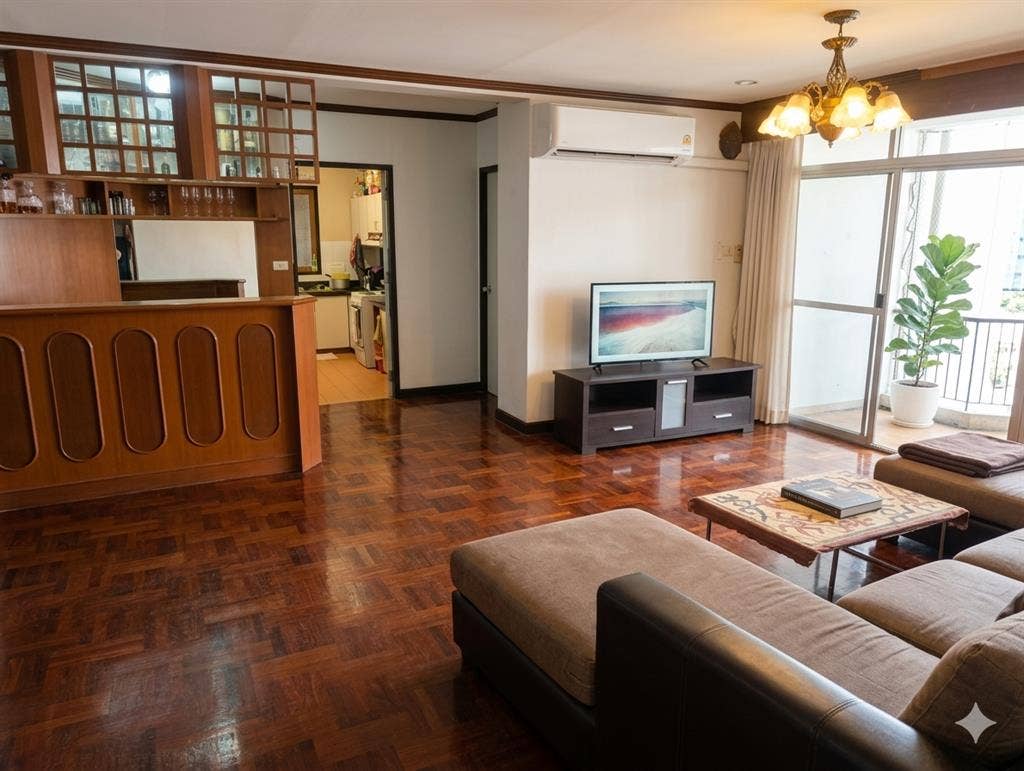 3 Beds 3 Baths Condo in PHROM PHONG