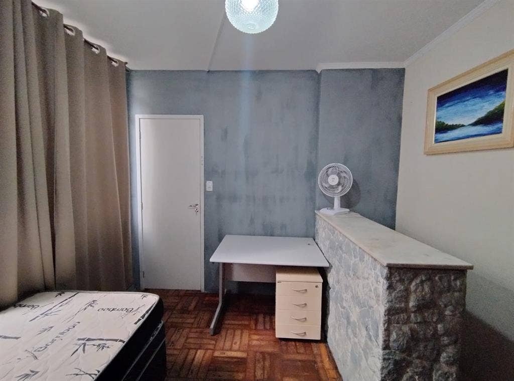 Quarto individual  moradia compa