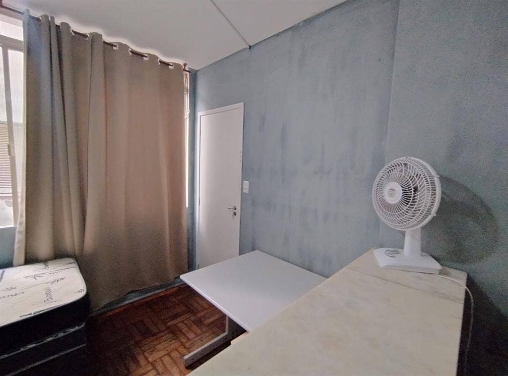 Quarto individual  moradia compa