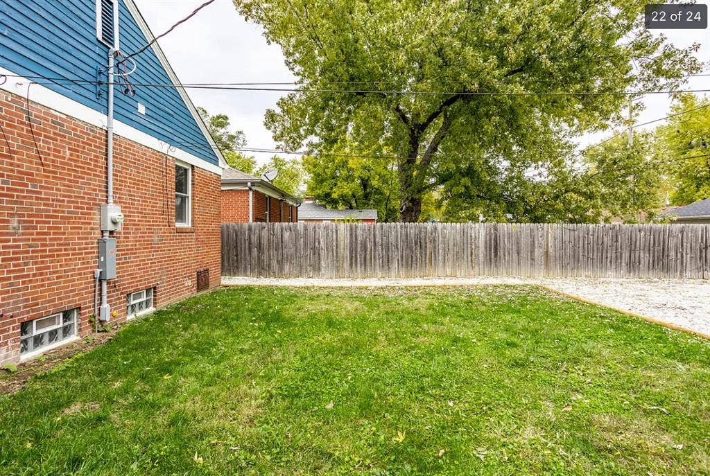 Room Available Now in Indy