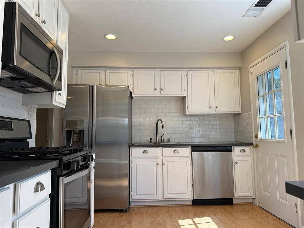 Freshly Updated Cambrian Home!