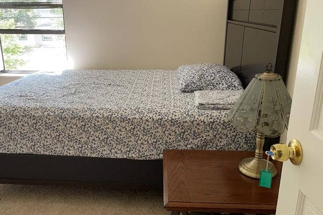 1 Fully Furnished Bedroom Available