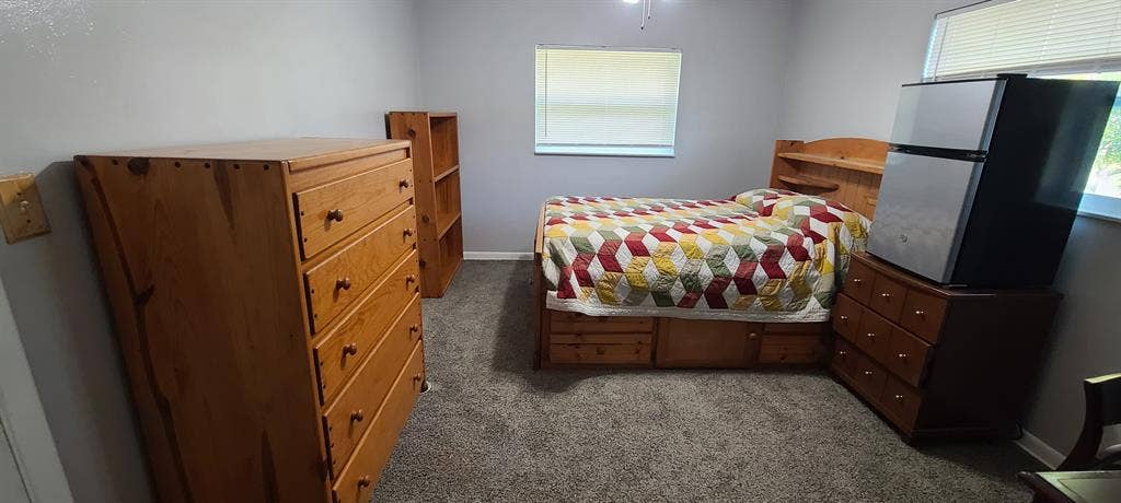 Large Room in Clearwater