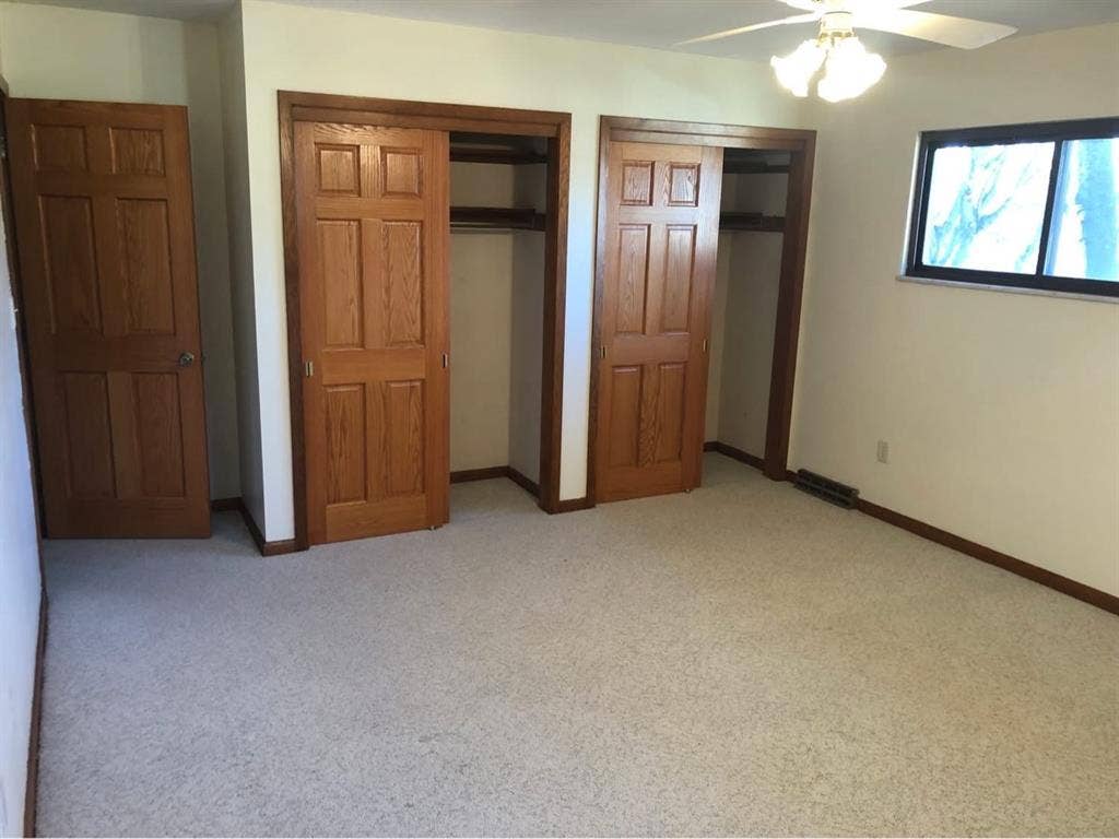 Looking to fill two rooms for 7/1