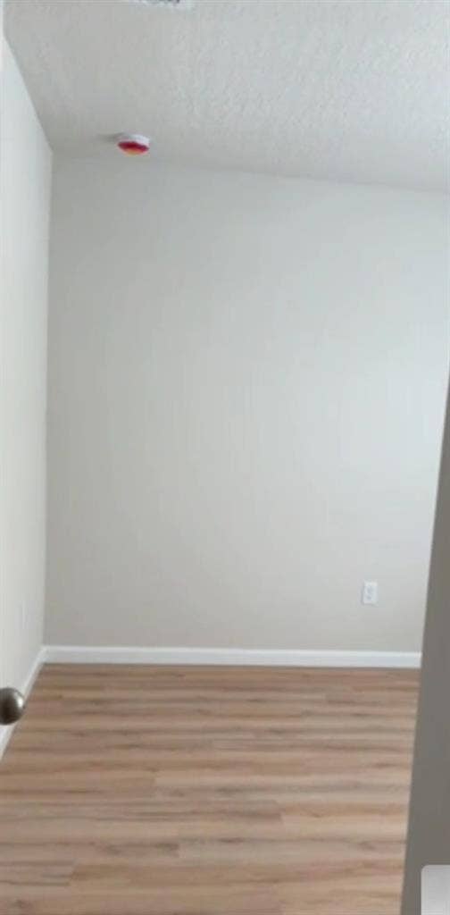 Home share near Avondale/Riverside!