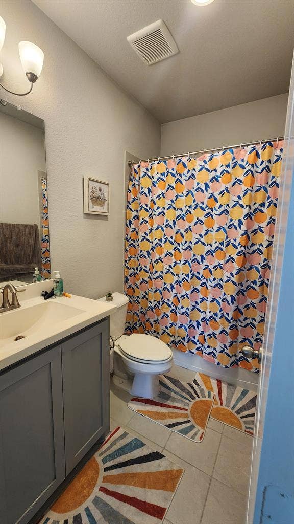 Spacious Room for Rent