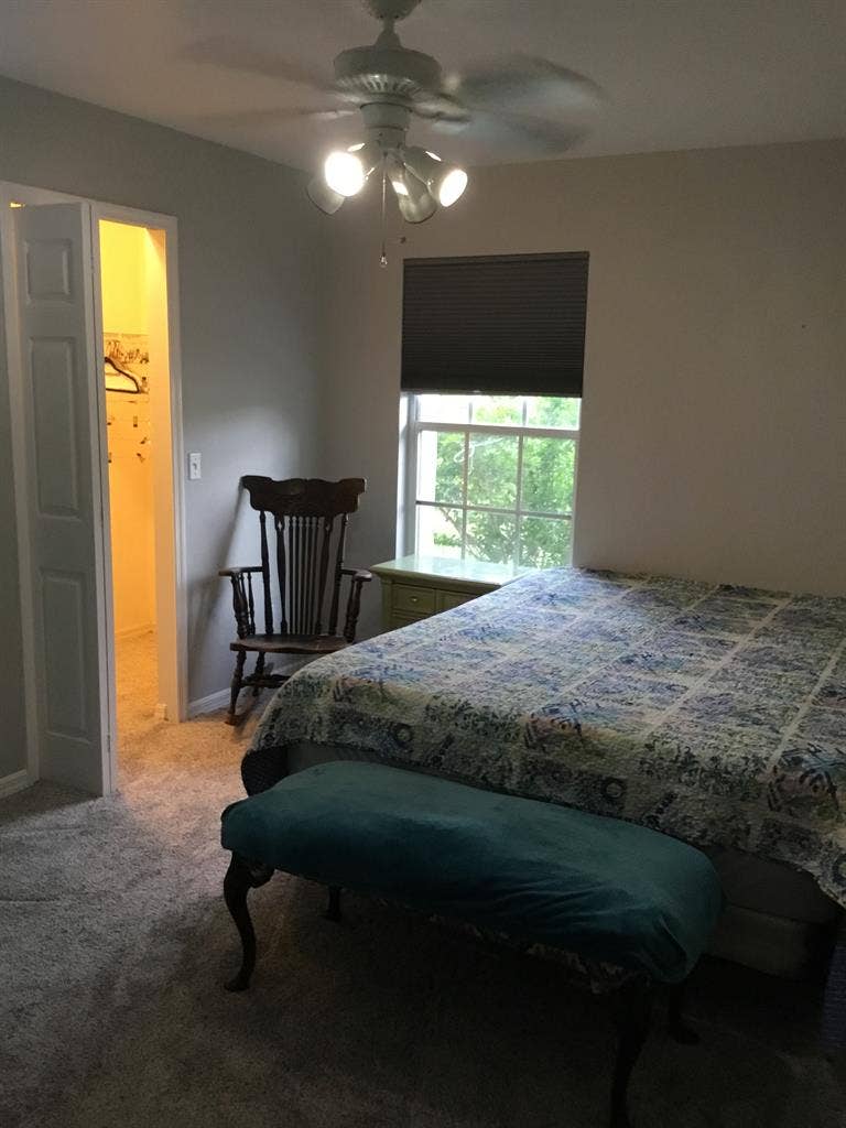 Furnished Bedroom/Bath in CapeCoral
