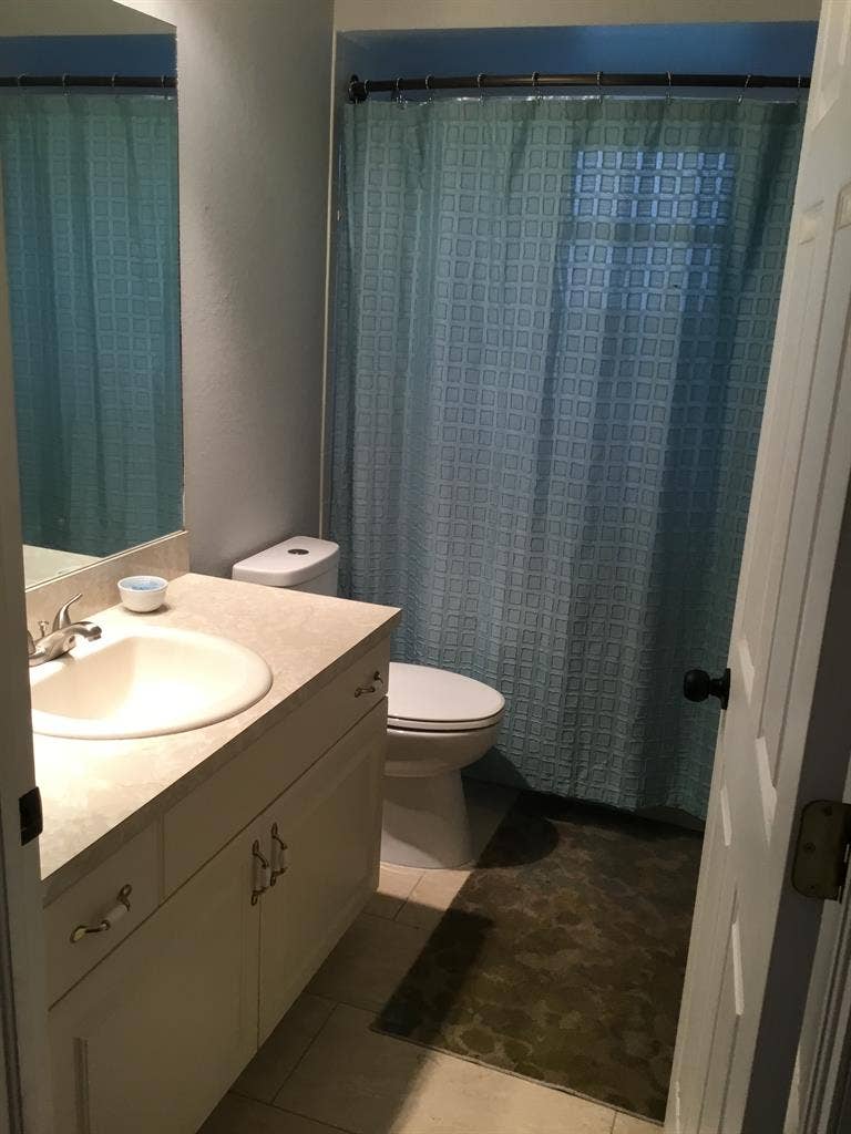 Furnished Bedroom/Bath in CapeCoral